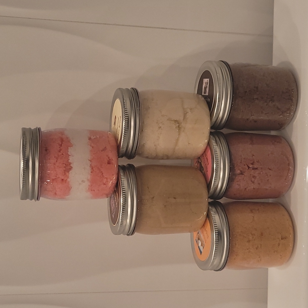 Holiday Scents 🍪  Handmade SUGAR SCRUBS 8oz